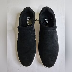 IZOD slip on shoes